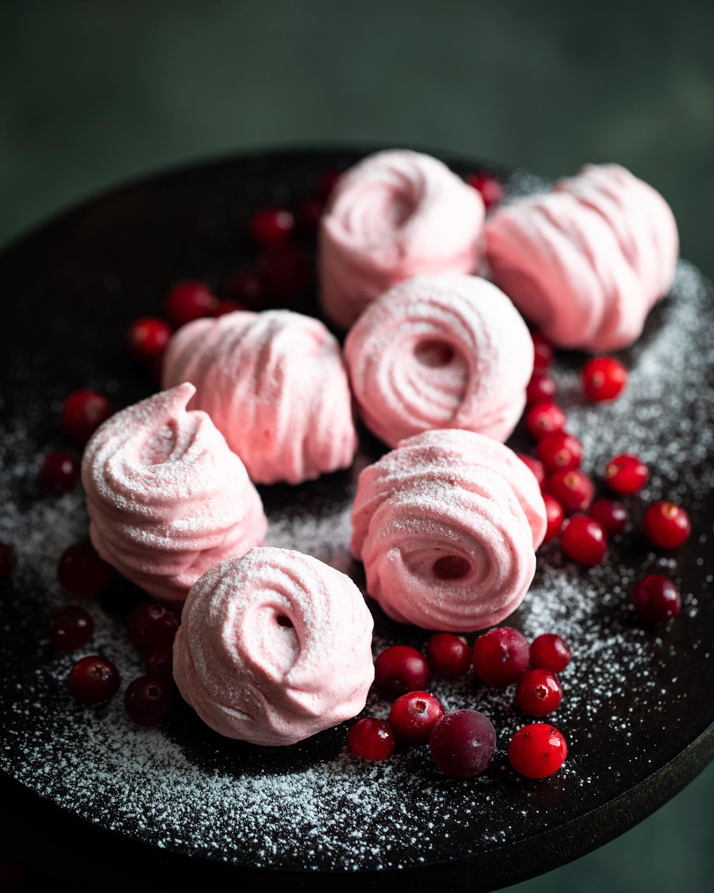 Marshmallow with cranberry puree